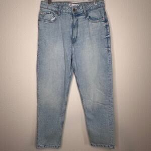 Zara Mom Fit High Waist Jeans, Light Wash, Size 10